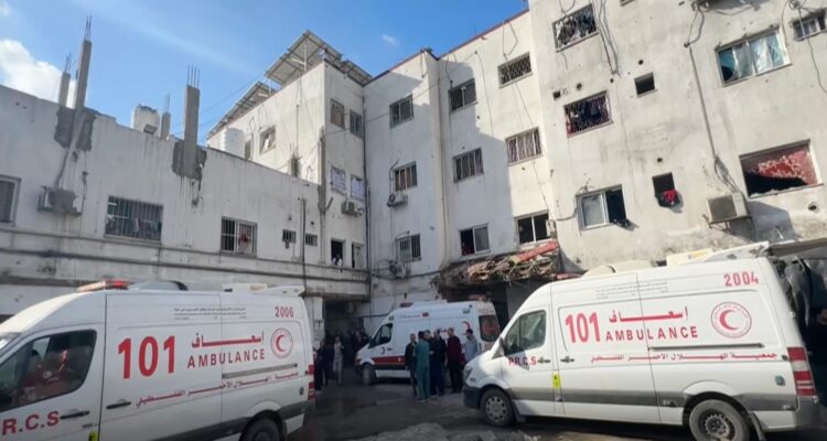 Gaza – Prominent doctor illegally detained by Israel placed in isolation